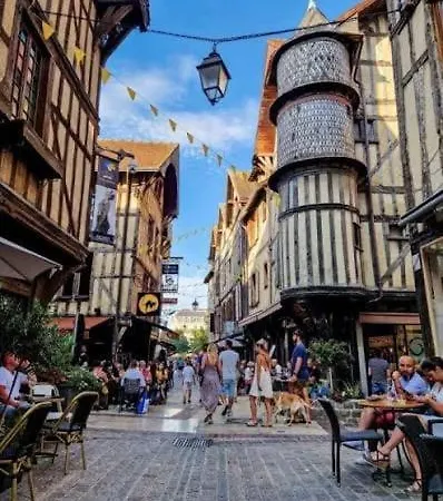 Ariel Calme Et Confort A 5 Min De La Gare Apartman